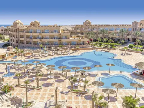 Utopia Beach Club in Marsa Alam overzicht van de zwembaden