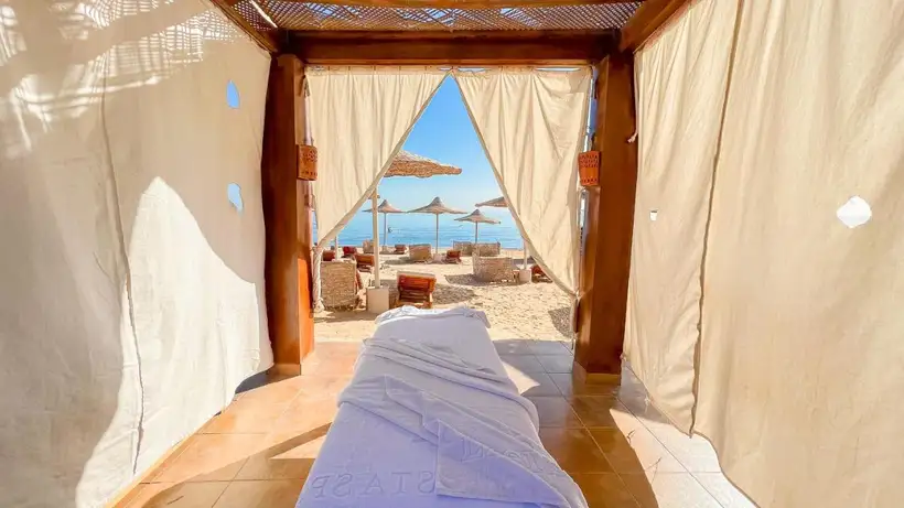 Gemma Resort in Marsa Alam op het strand in het hutje
