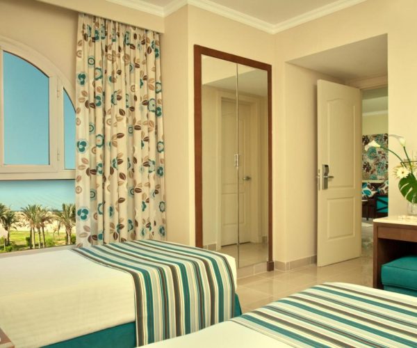 Aurora Bay Resort in Marsa Alam een van de slaapkamers van het resort