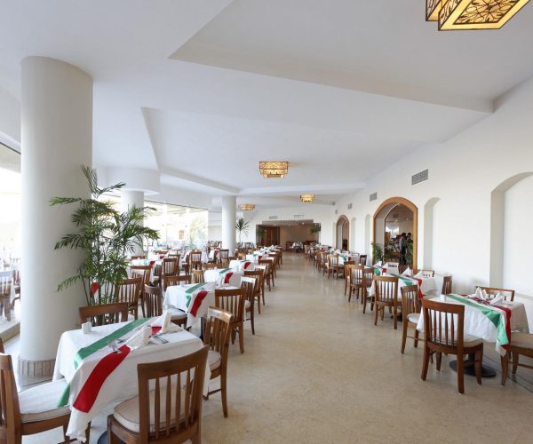 The Three Corners Fayrouz Plaza Beach Spa in Marsa Alam een van de restaurants van het resort